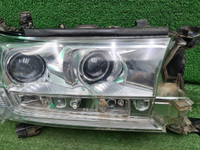 Битая Фара правая Land Cruiser 200 (15-21) LED