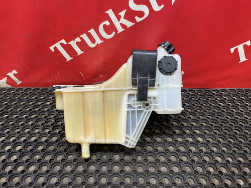 Бачок расширительный 2023г