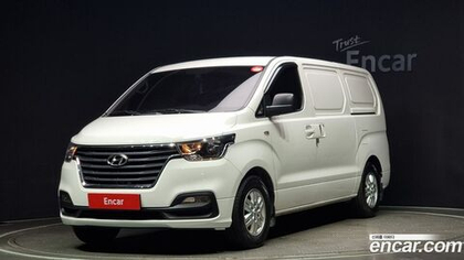 Hyundai The New Grand Starex Van 3-х местный (02.2021)