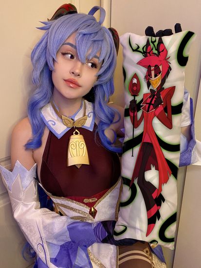 Мини дакимакура Аластор Отель Хазбин арт. M1241, 60х20 см