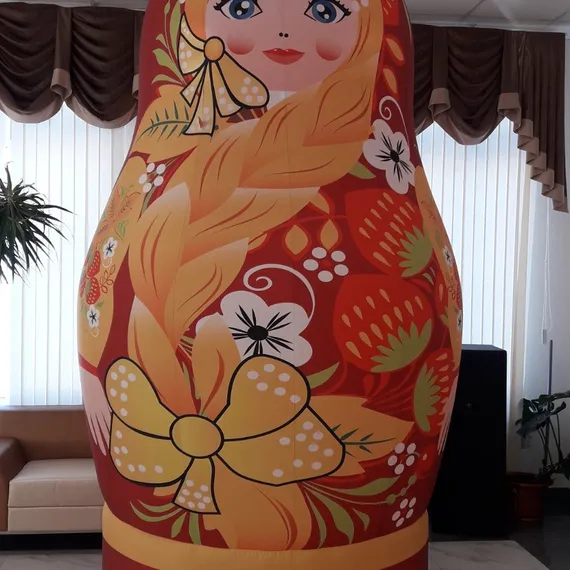 Надувная Матрешка
