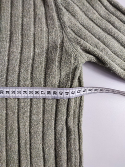 Джемпер с шерстью 44-46 размер