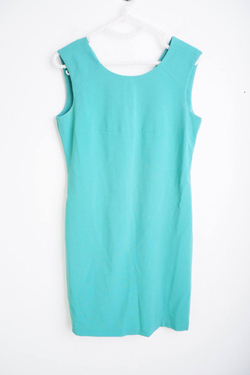 Платье Incity приталенное, визуально на 42 размер