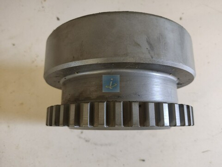 Зубчатый венец 8486.1605044 с бронзовой втулкой