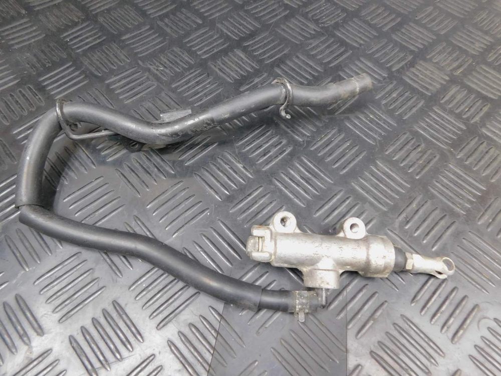 Цилиндр тормозной задний Kawasaki 1400GTR ZGT40A 2009