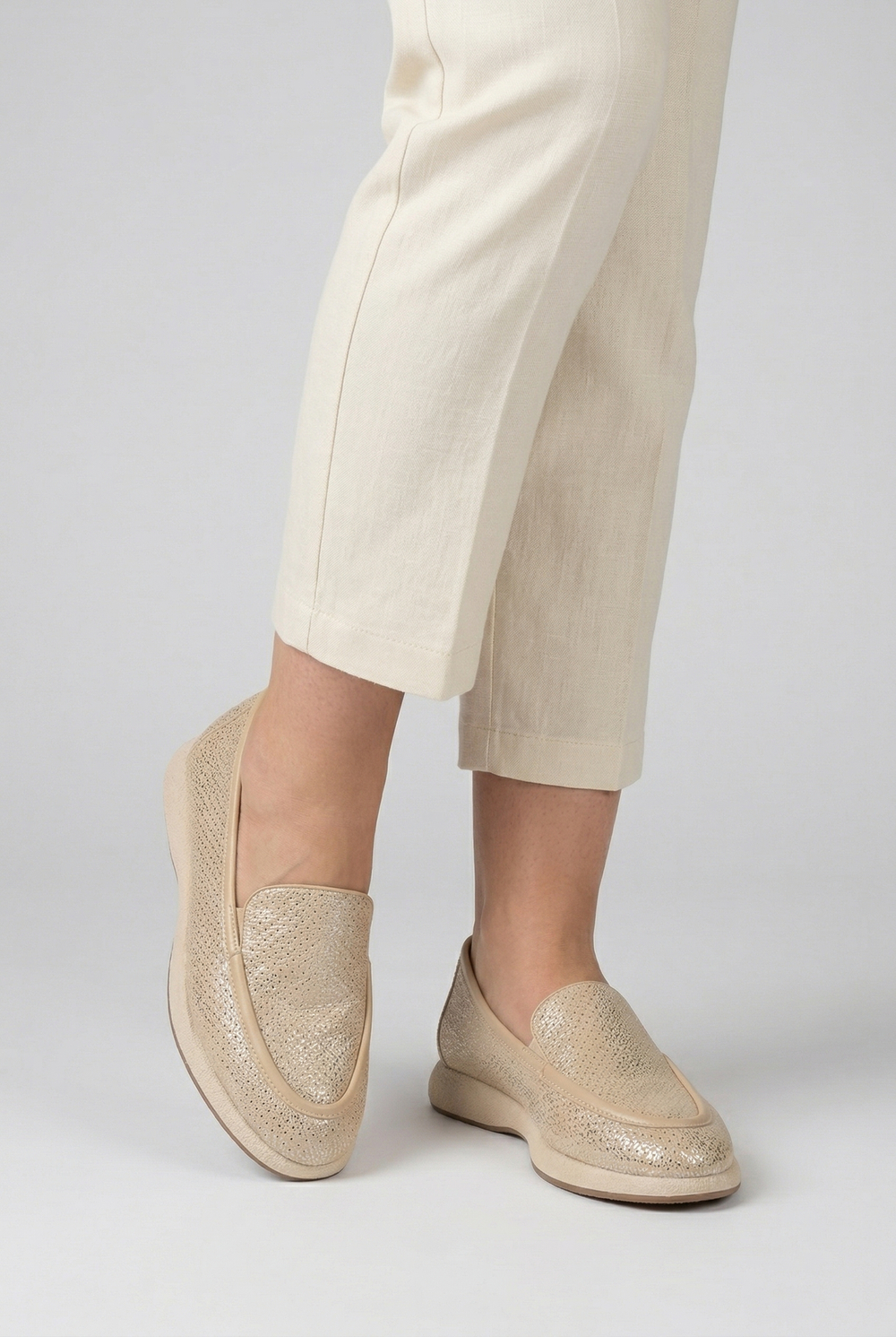 Лоферы женские Ascalini B7434B