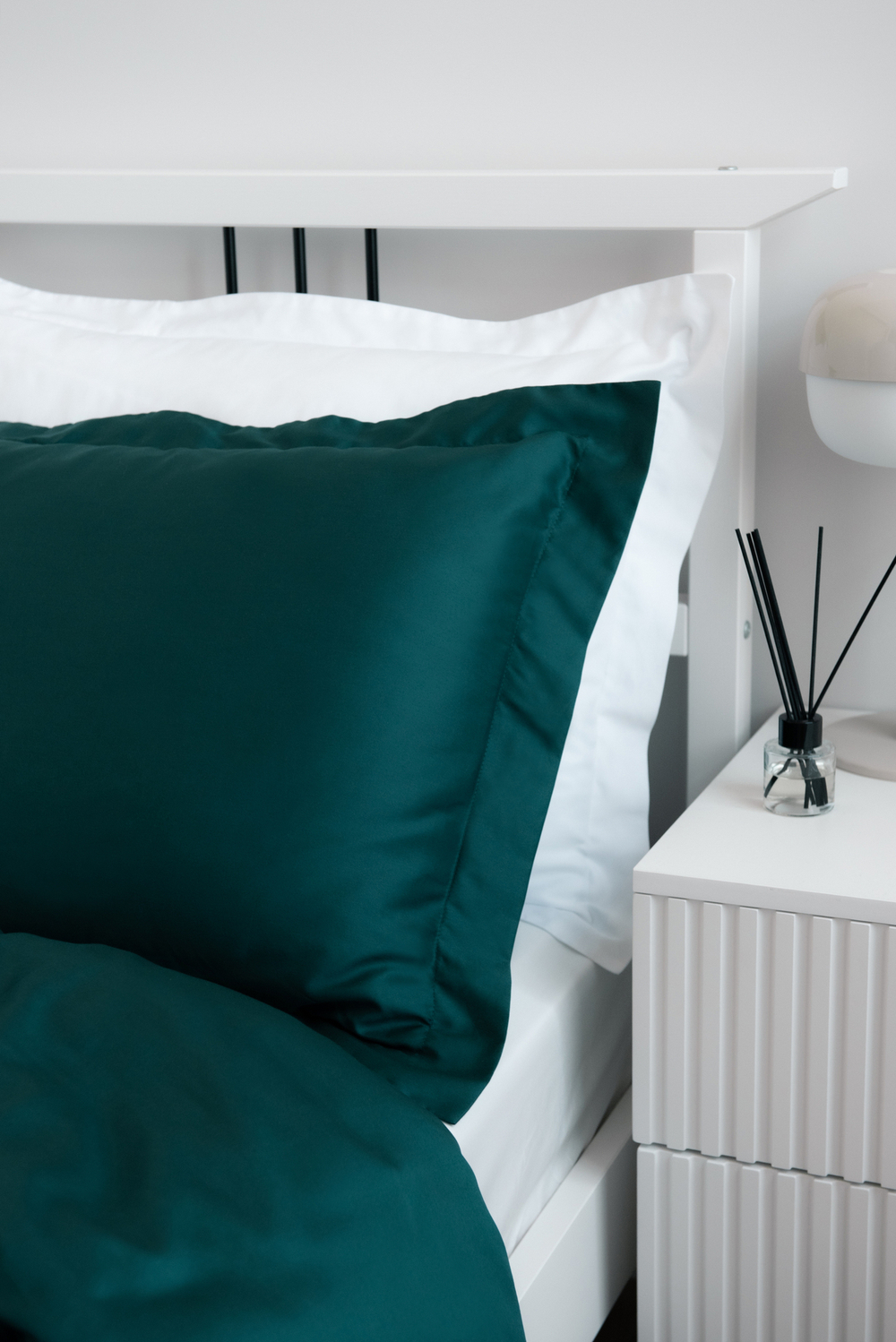 UTOPIA 2 наволочки, сатин изумрудный