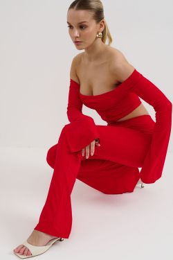 Леггинсы клеш из вискозы красного цвета