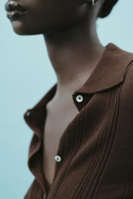 ZARA КАРДИГАН В РУБЧИК С ВОРОТНИКОМ ПОЛО, ТЕМНО-КОРИЧНЕВЫЙ