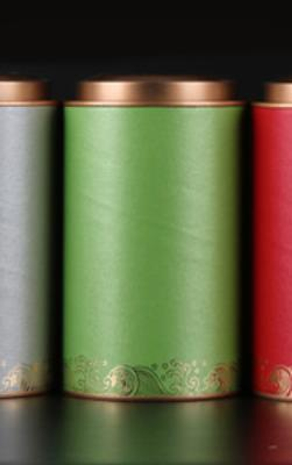 269036 Банка МОРЕ ЧАЯ "Зеленая" h=17,5см, d=9,9см, картон/жесть зеленый