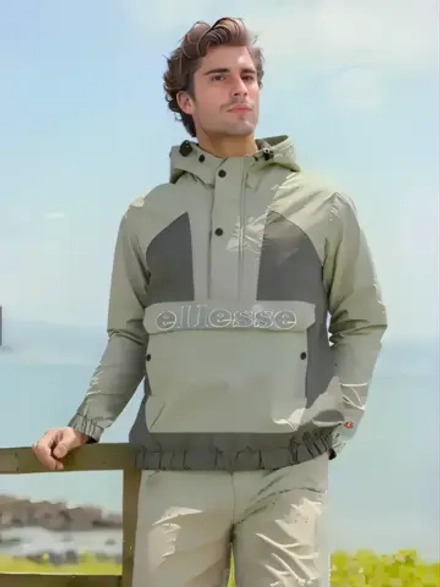 Анорак демисезонный утепленный спортивный