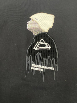 Футболка Qwentiny