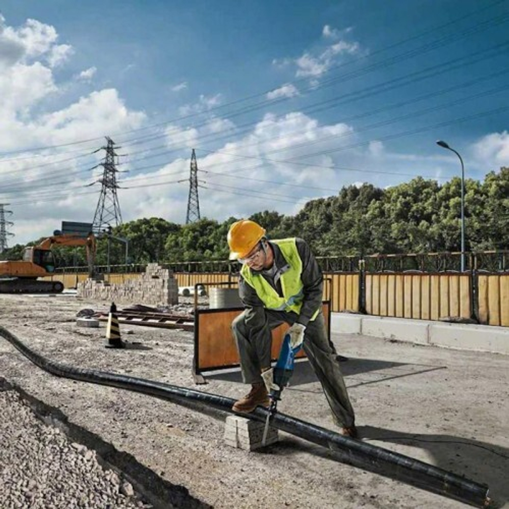 Пила сабельная сетевая BOSCH GSA 120 06016B1020