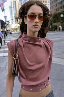 ZARA ТОП ИЗ ИСКУССТВЕННОЙ ЗАМШИ С ПРЯЖКОЙ, МАРСАЛА