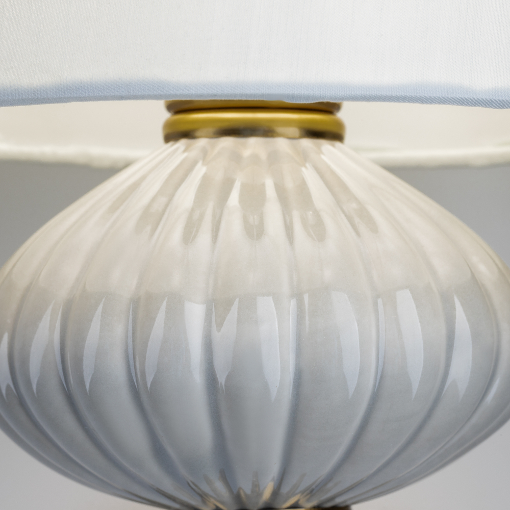 Настенный светильник (бра) Freya FR2029WL-01BS