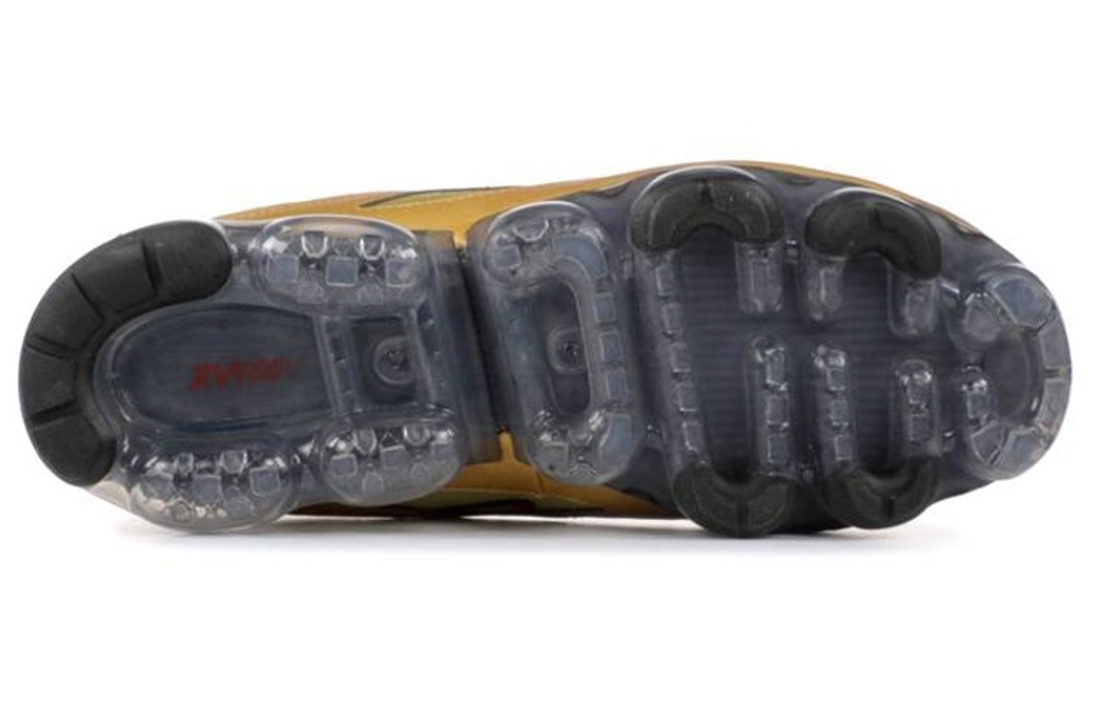 97 gold vapormax 2025