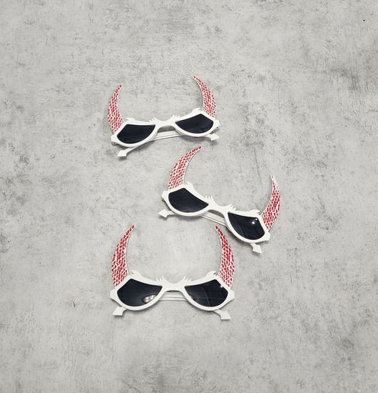 Очки Черт жёлтые с зелёным