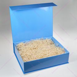 Коробка на 5-6 ёлочных игрушек