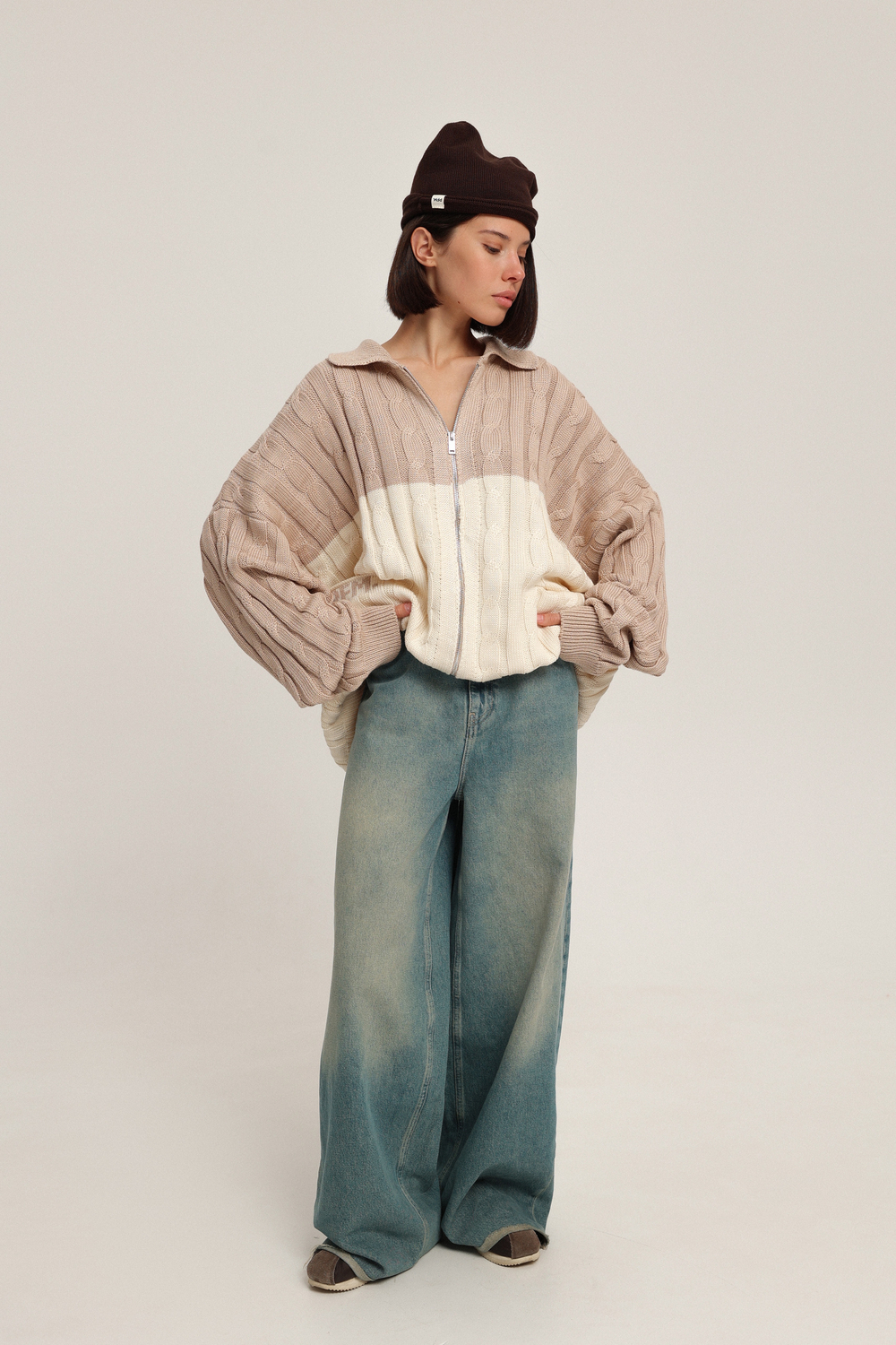 Джинсы бананы