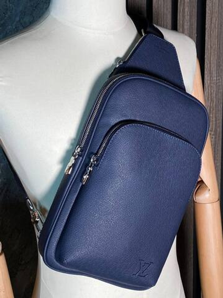 Суика-слинг Louis Vuitton