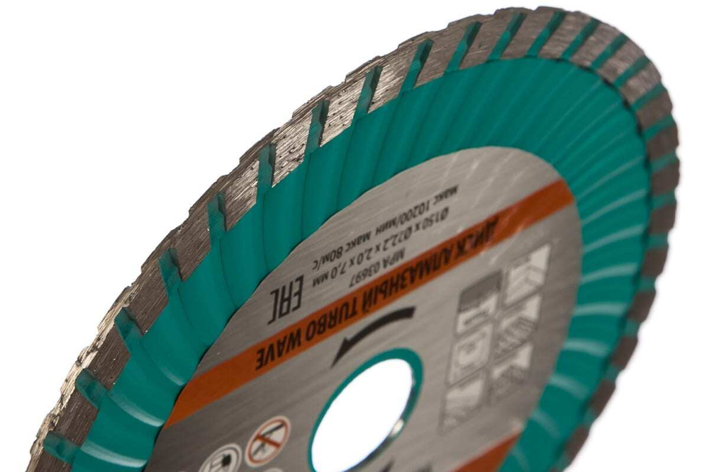 Диск алмазный Turbo wave по железобетону (150х22.2/20 мм) Sturm 9020-04-150x22-TW