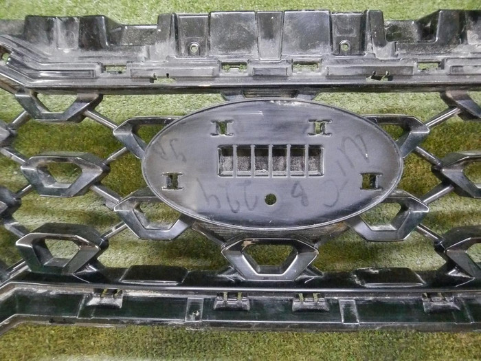 Решетка радиатора Kia Sorento 4 (2020-н.в.)