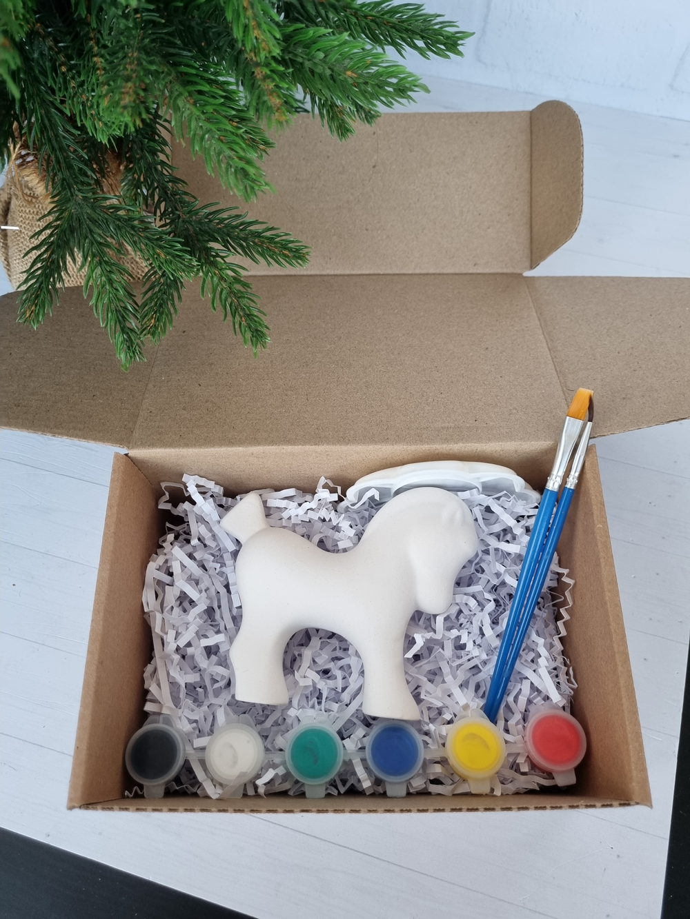 Набор для росписи с фарфоровой лошадкой