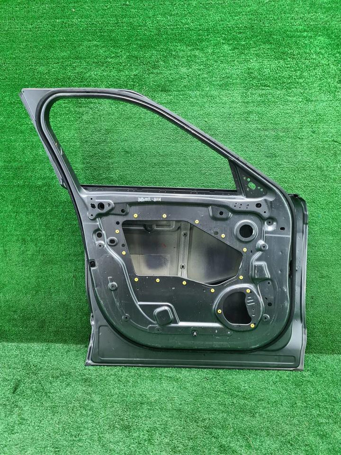 Дверь передняя левая Range Rover Velar (2017-н.в.)