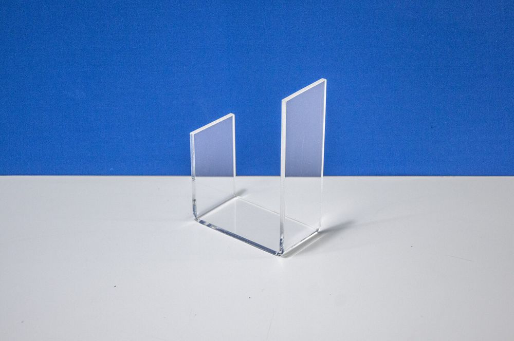 Подставка обувная в магазин