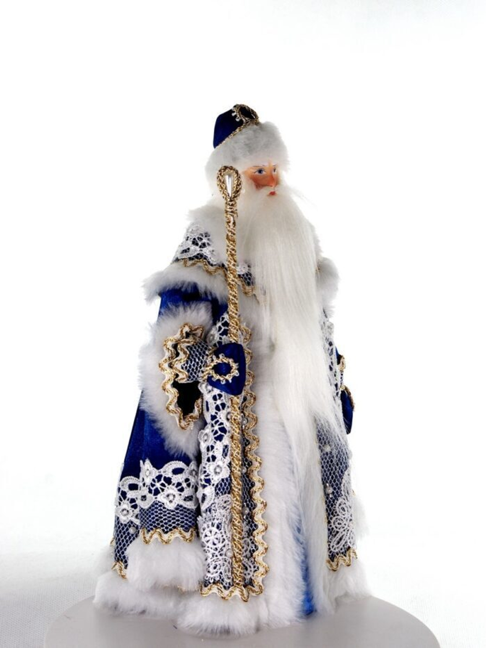 Фарфоровая кукла коллекционная Дед Мороз в кружевной шубе. Новогодняя игрушка под ёлку ручной работы