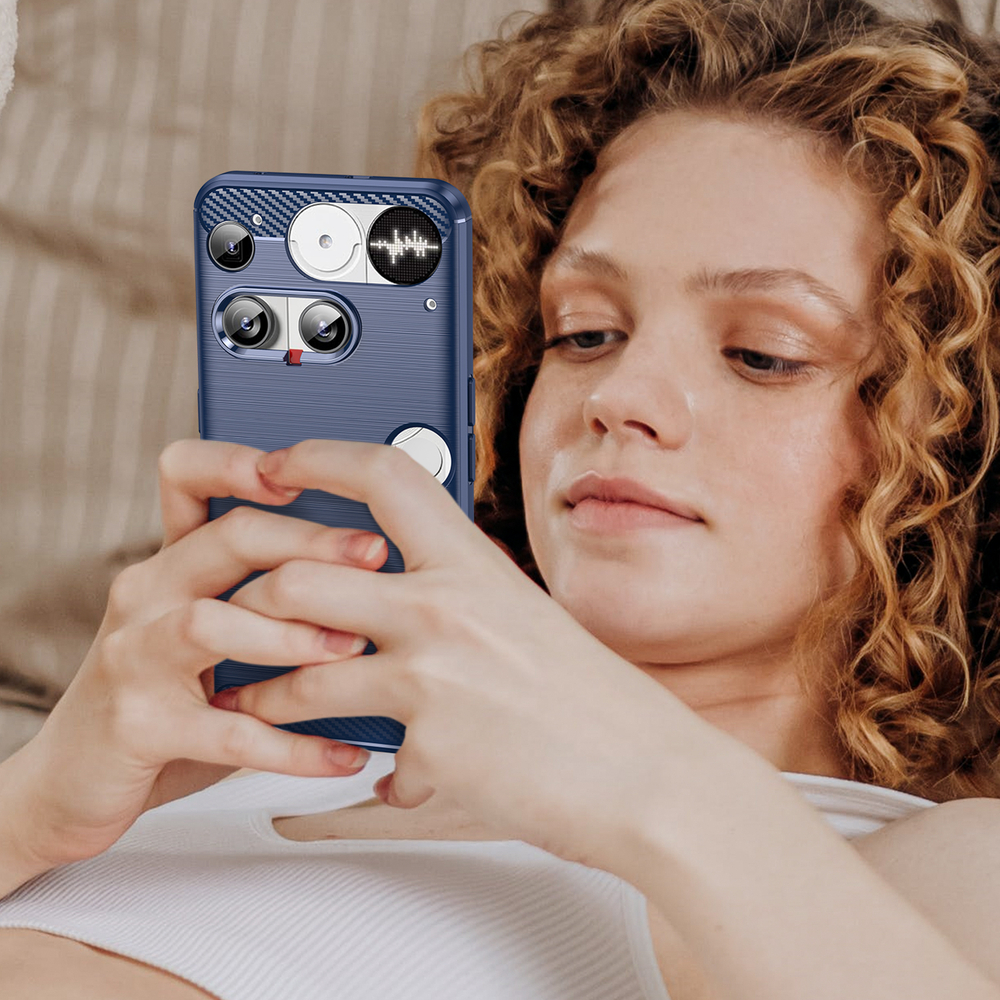 Чехол синего цвета на Nothing Phone 3, мягкий отклик кнопок, серия Carbon (с дизайном под карбон) от Caseport