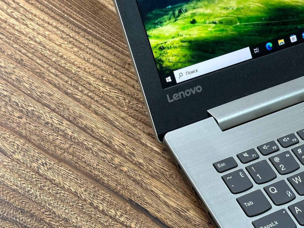 15.6" Ноутбук Lenovo Ideapad 320 (1920x1080, Intel Core i5-7200U, RAM 8ГБ, SSD 128ГБ + HDD 500ГБ, NVIDIA GeForce 940MX, Win 10 Pro)