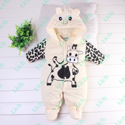 Комбинезон с аппликацией "Бычок" с капюшоном и пинетками на кнопках