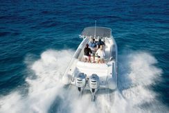 Лодочный мотор Honda BF 150 LU 150 л.с. четырехтактный