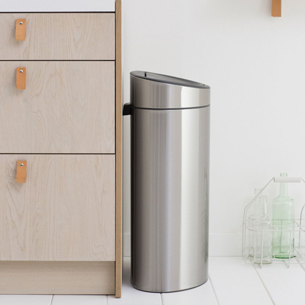 Мусорный бак Touch Bin new 40л Brabantia Стальной матовый