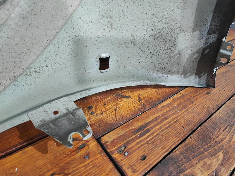 Крыло переднее правое Lada Largus 12-21 Б/У Оригинал 631005023R