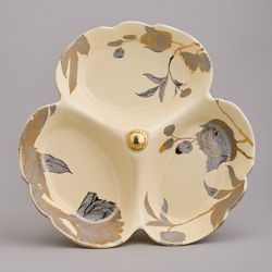 ФРУКТОВНИЦА НА НОЖКЕ 25,5*25,5*19 СМ