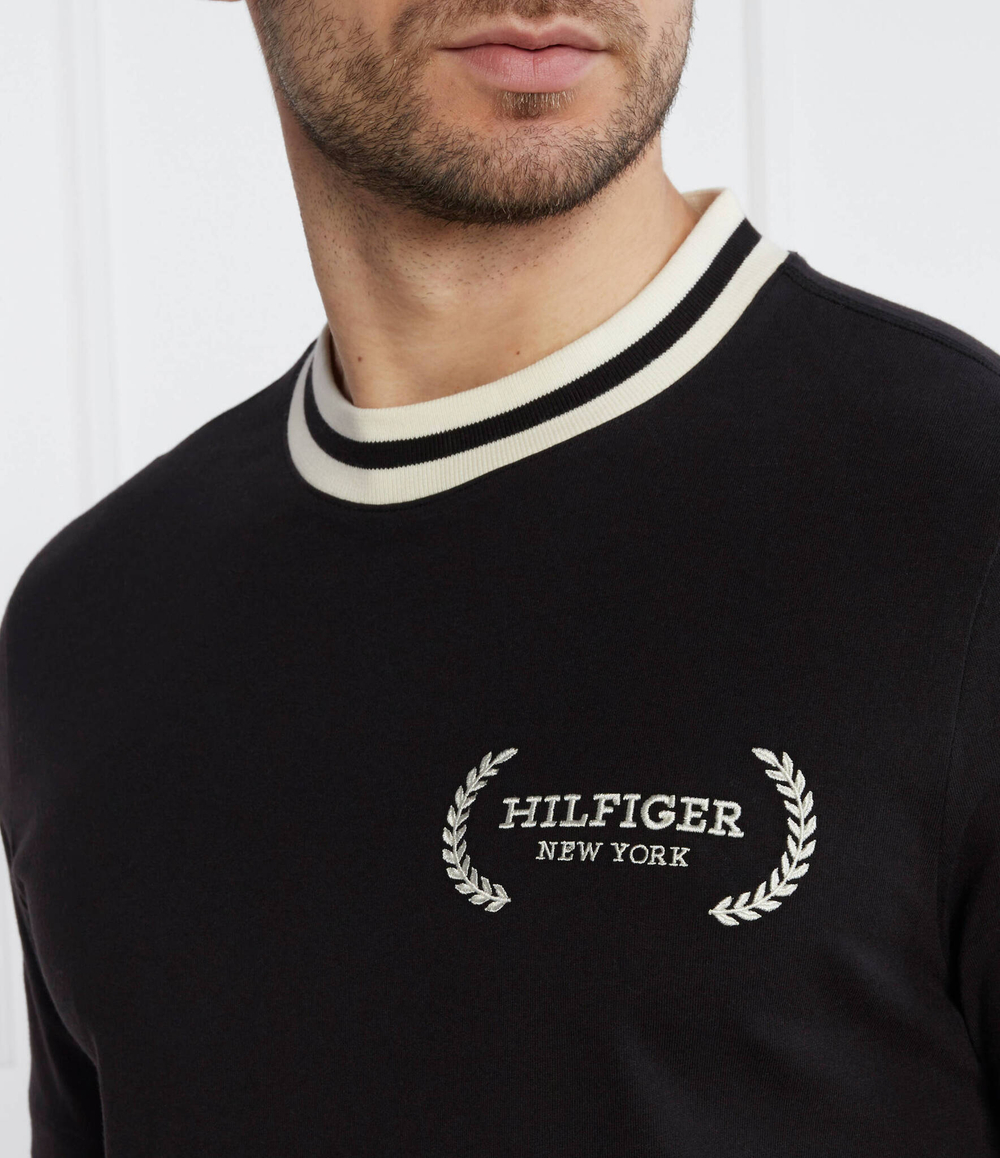 Футболка Tommy Hilfiger - черный(MW0MW33681)