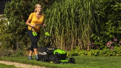 Газонокосилка Greenworks GD40LM46SPK4