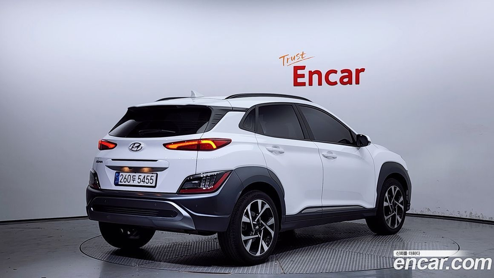 Hyundai The New KONA Бензин 2.0 2WD (03.2022)