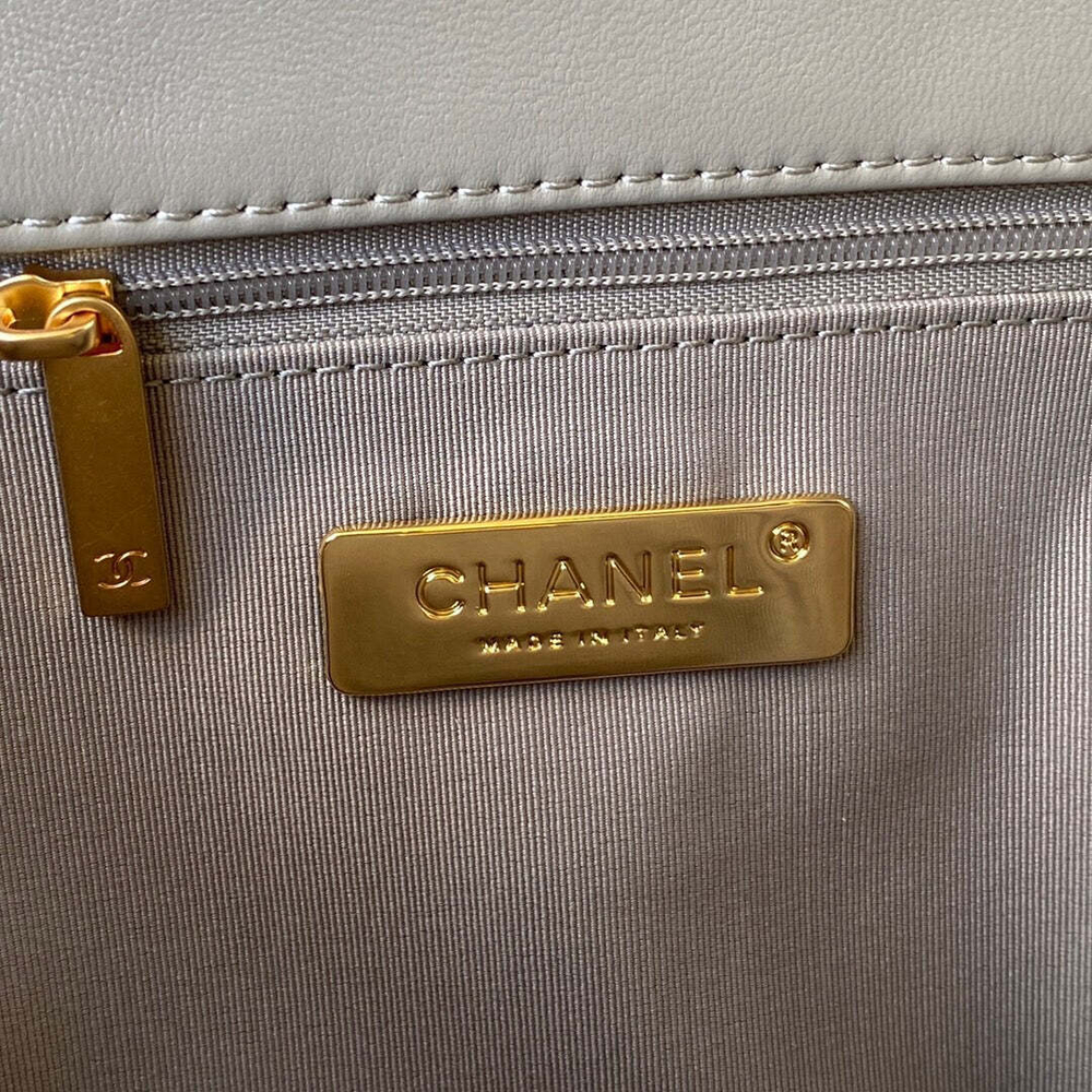 Chanel 19 Large 30 cm
