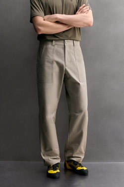 ZARA БРЮКИ TAPERED FIT ДЛЯ СКАЛОЛАЗАНИЯ, ЦВЕТ СЛОНОВОЙ КОСТИ