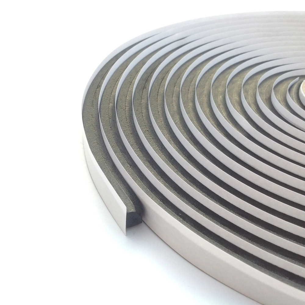 Герметик бутиловый для ремонта фар и герметизации различных соединений 8мм на 4м