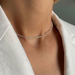 чокер studs