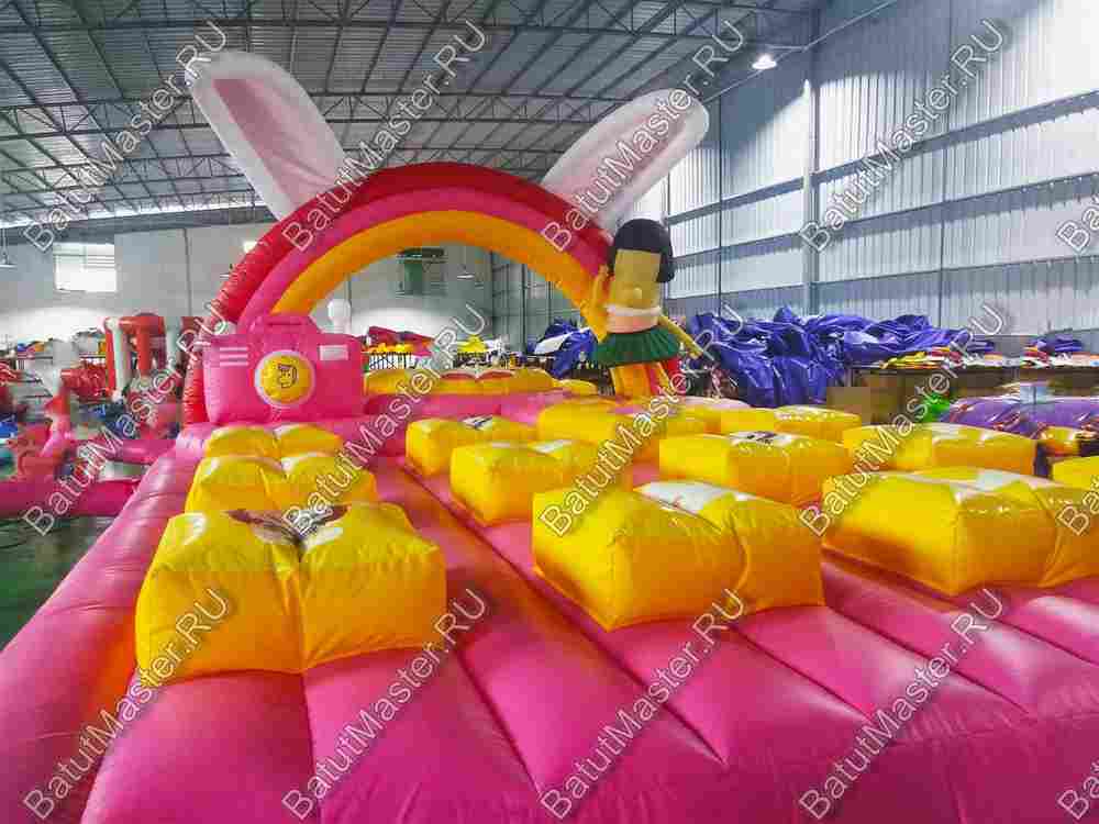 Надувная игра "Радужный кролик"