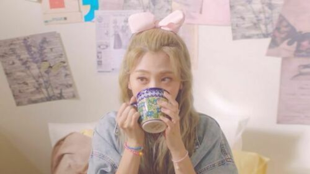 Альбом BOL4 - Youth Diary (Purberty Book) II: Flower Seen By A Butterfly 4th Mini Album