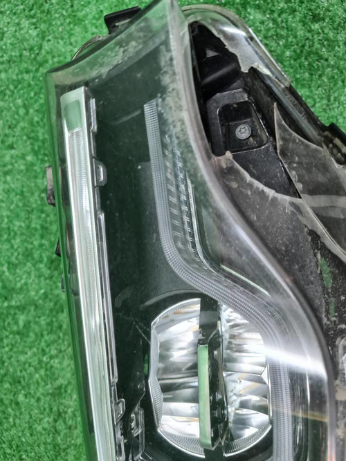 Битая Фара правая BMW 4er F32 (17-20) Adaptive LED