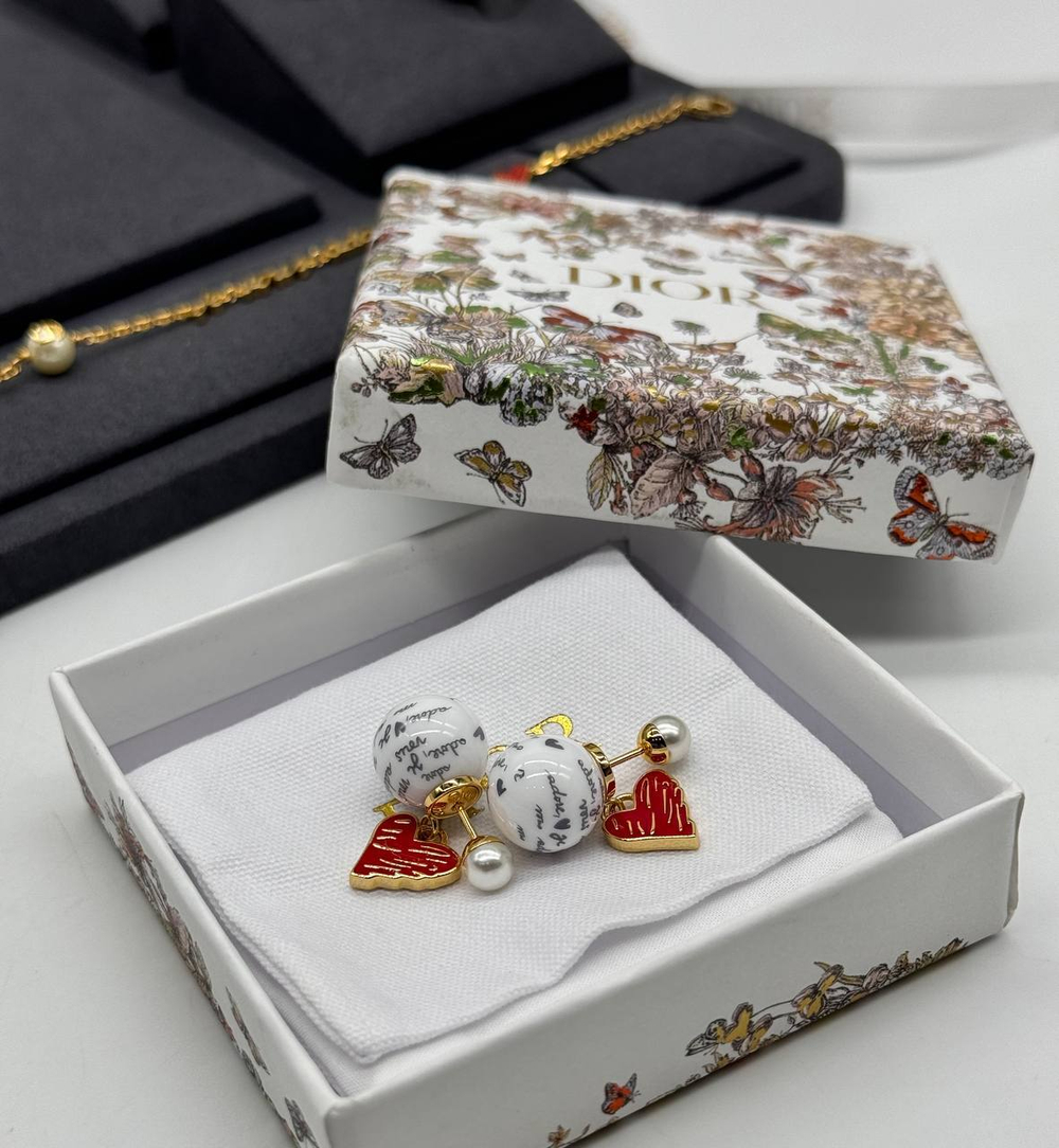 Серьги Dior