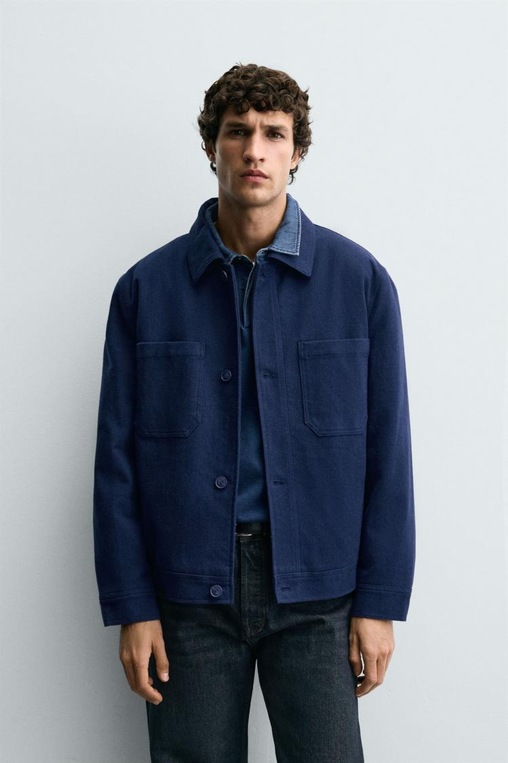 ZARA СТЕГАНАЯ КУРТКА ИЗ ЛИОЦЕЛЛА И ХЛОПКА, ЯРКО-СИНИЙ