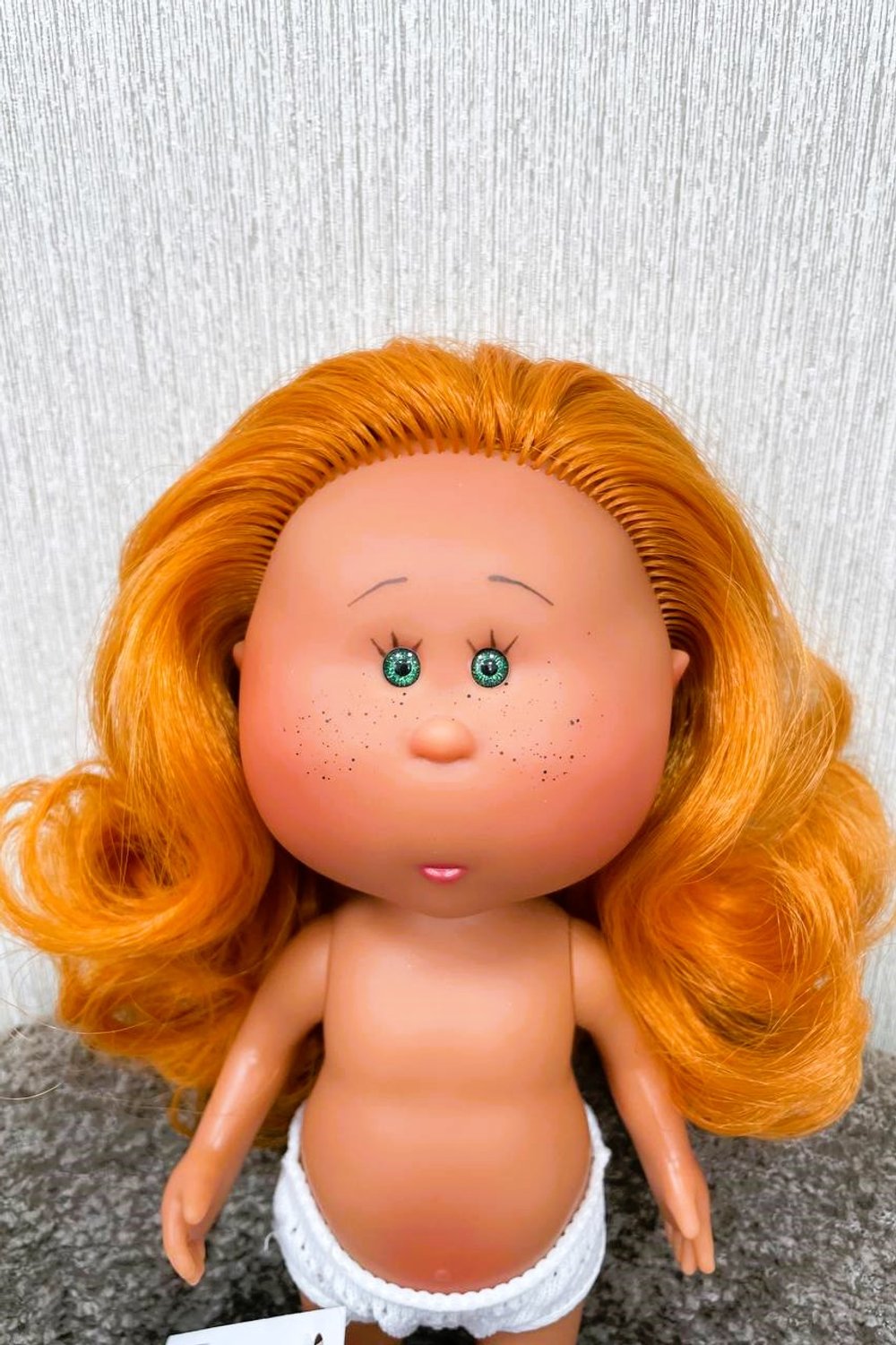 УЦЕНКА Кукла Nines виниловая 23см Little Mia Latina без одежды (3199WL5)